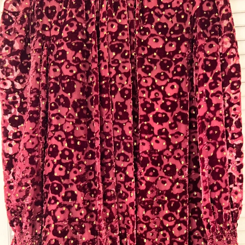 Alex Marie Dress NWT Gabby Burgundy & Gold Burnout Long Sleeves Lined STUNNING! - Picture 4 of 10